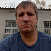 Юрий Нестеренко, 60, Ахтырский