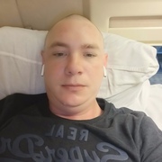 Влас, 30, Санкт-Петербург