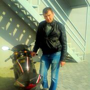 андрей, 42, Черниговка