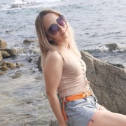 Алёна, 32, Уссурийск