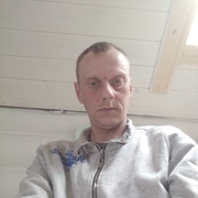 Иван, 39, Новоуральск