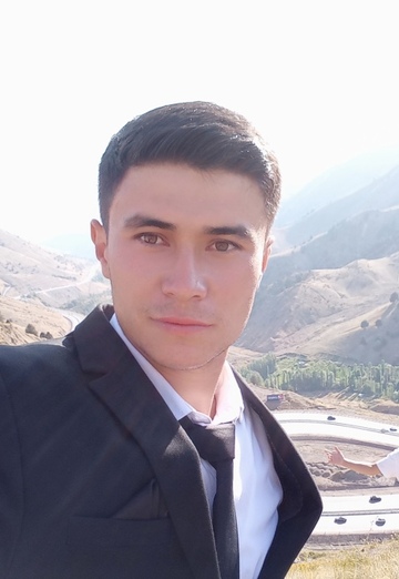 Моя фотография - Азамат, 28 из Ташкент (@azamat15460)
