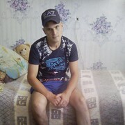 Danil, 27, Шатки