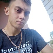 Максим, 24, Глуск