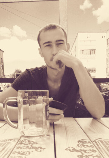 Artur (@arturromanov93) — my photo № 1