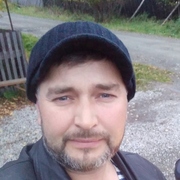 Саша, 46, Карпинск