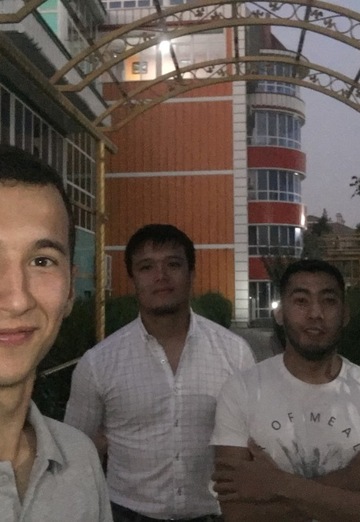 Моя фотография - Азиз, 31 из Ташкент (@aziz9951)