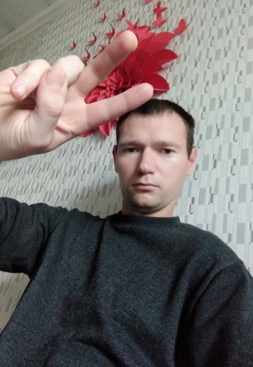 Моя фотография - Константин ., 31 из Екатеринбург (@konstantintrenihin)