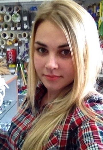 My photo - Elena, 30 from Lesozavodsk (@elena220052)