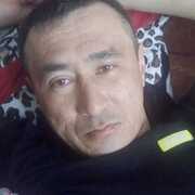 Михаил, 39, Артем