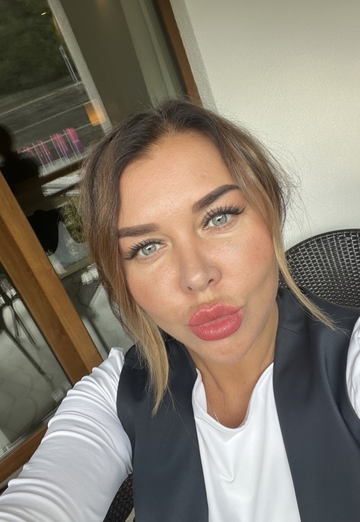 Oksana (@oksana93706) — my photo № 3