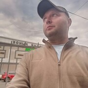 Евгений, 38, Гурьевск