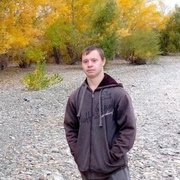 Юрий Калянов, 23, Энергетик