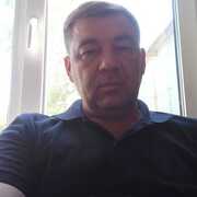 Валерий, 51, Икша