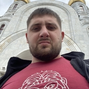 Александр, 33, Псков