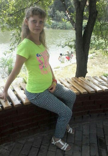 Моя фотография - Ника, 26 из Мирноград (@nika16446)
