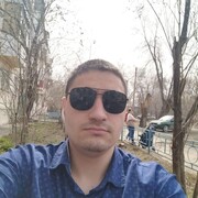 андрей, 23, Гай