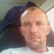 Вова, 40, Гиагинская