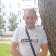 Артём, 43, Псков