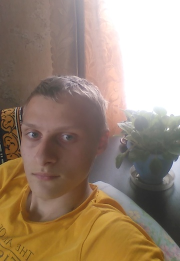 Моя фотография - Даня, 24 из Рославль (@danya6553)