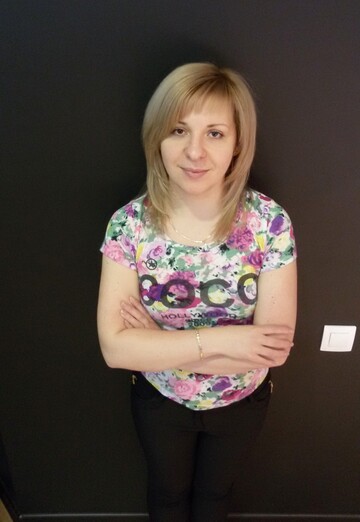 La mia foto - Yulianna, 39 di Ljubercy (@ulianna24)