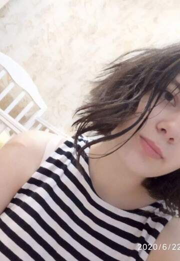 Моя фотография - Амина, 19 из Симферополь (@amina5508)