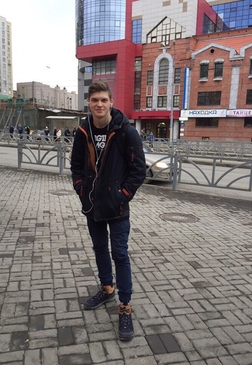 Моя фотография - Даниил, 23 из Соликамск (@daniil14608)