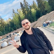 Чоми, 24, Москва