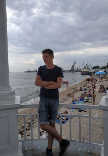Моя фотография - Александр, 23 из Днепр (@aleksandr791877)