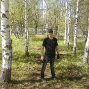Илья, 28, Нытва