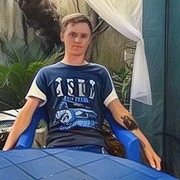 Костя Смирнов, 22, Белово