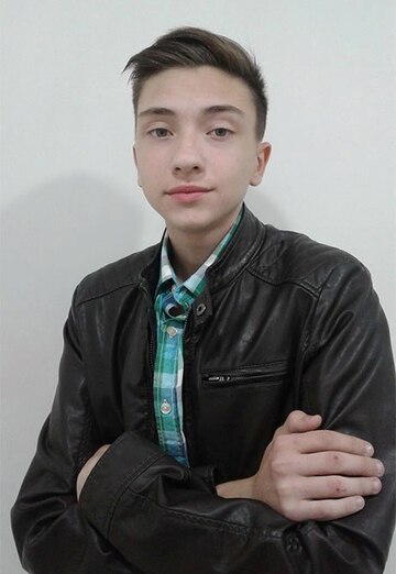Моя фотография - Виктор, 23 из Кишинёв (@viktor135128)