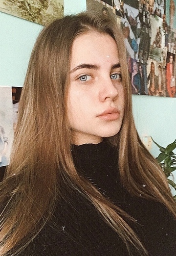 Моя фотография - Янина, 23 из Санкт-Петербург (@yanailushina)