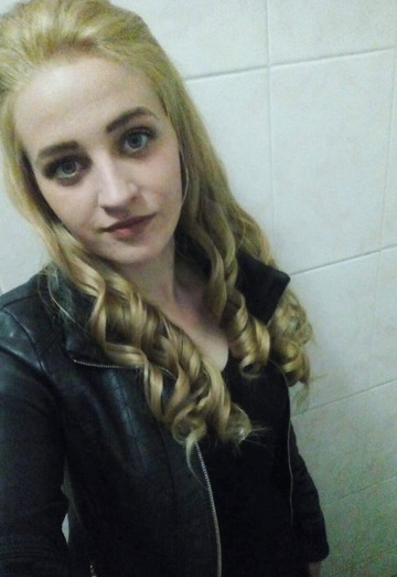 Моя фотография - Анастасия, 25 из Барвенково (@anastasiya136038)