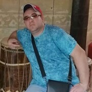 Максим, 37, Чернянка