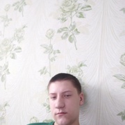 Данил, 19, Красноуральск