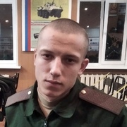 Николай Морозов, 21, Почеп