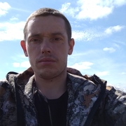 Евгений, 31, Камень-Рыболов