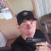 Максим, 24, Пономаревка