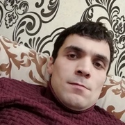 Максим 32 года (Дева) Сургут