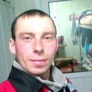 Илья, 37, Артем