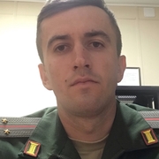Олег, 28, Черниговка