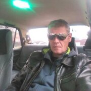 Олег, 49, Залари