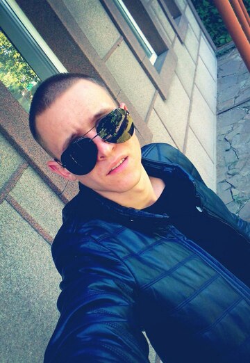 Моя фотография - Денис, 30 из Луганск (@denis174793)