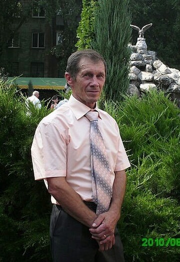 Моя фотография - Геннадий, 76 из Свердловск (@gennadiy30478)