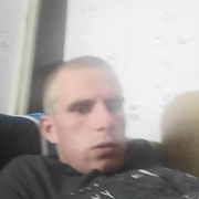 Артём Овчинников, 25, Сергач