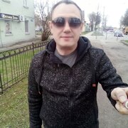 Олег, 49, Кировск
