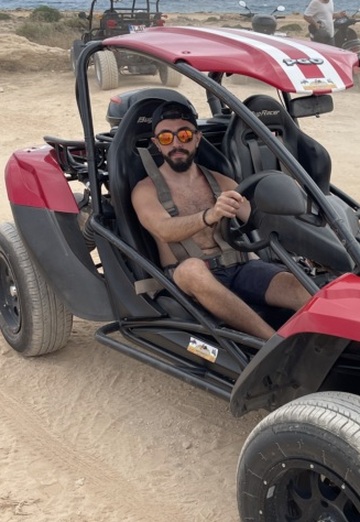 Omar (@omarhadd) — my photo № 3