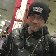 Максим, 39, Москва