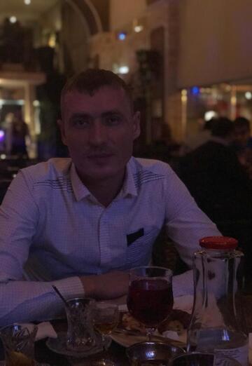 Моя фотография - Алексей, 35 из Санкт-Петербург (@aleksey393056)